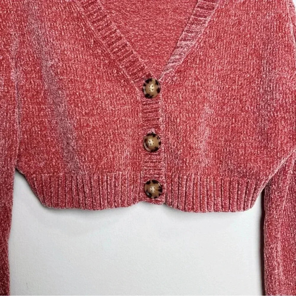 Urban Outfitters Womens Xsmall Maura Chenille  Cropped Cardigan - Picture 7 of 13